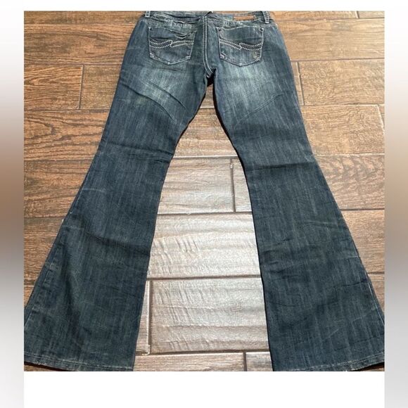 Almost Famous Black Flare Wide Leg Jeans Size 9 - Picture 3 of 10